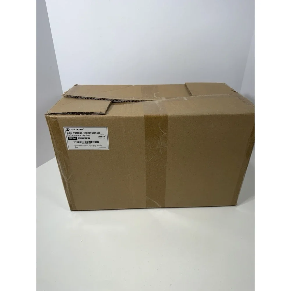 LightKiwi W9715 Landscape Low Voltages Transformer 120V 300 Watts New